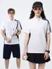 50 Piezas de Camisetas de Manga Corta con Bloques de Color y Media Cremallera con Cuello Alto Pequeño, Ropa de Trabajo Personalizada al por Mayor con Bordado de Logo