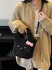 Bolso de Hombro de Felpa de Invierno Versátil de Moda Bolso Cubo Casual Simple para Viajes Diarios para Mujer
