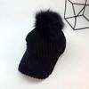 Gorra para mujer otoño e invierno bola de pelo super grande gorra de pico de pato moda coreana casual visera curva gorra de béisbol gruesa cálida venta al por mayor