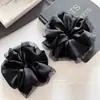 Goma para el pelo de satén con borde de pedrería 2025 Nuevo estilo Elegante de alta gama Goma para el pelo Banda elástica grande para el pelo Accesorio para el pelo