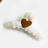Tocado de peluche de plástico hecho a mano para mujer, bonito accesorio para el cabello con forma de tiburón peludo, venta al por mayor, novedad de primavera