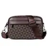Bolso Cruzado para Hombres que Viajan al Extranjero, Bolso Cruzado Casual para Hombres Estampado, Ligero, Moderno, Sencillo, Versátil, Bolso de Hombro de Alta Gama