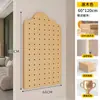 Estante de Pared de Tablero Perforado de Madera Maciza para Almacenamiento Pasillo Color Nogal Forma Decoración de Pared Exhibición de Almacenamiento