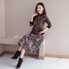 Vestido Longo Estampado para Mulheres Plus Size, Emagrecedor, Acima do Joelho, Estilo Novo Inverno 2023, Forrado com Lã e Espessado, Estilo Retrô Artístico