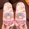 Pantuflas infantiles Kuromi Sanrio para niñas verano caricatura suela suave antideslizante sandalias para bebés niñas Kuromi