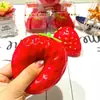 Novo Produto Criativo Blocos de Montar Morango Simulação Brinquedo de Apertar Formato de Fruta Brilhante Bola de Borracha Macia Anti-Estresse Brinquedo de Formato de Fruta Fofo