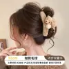 Pinza para el pelo de felpa con lunares de alta gama 2026, Pinza de tiburón moderna y exquisita para mujer, Versátil para el uso diario y el trabajo, Accesorio para el cabello