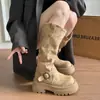 Botas Altas de Ante con Hebilla Adelgazante y Elevadora para Mujer, Nuevas Botas de Moda Europeas y Americanas con Suela Gruesa Otoño/Invierno 2026