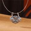 Colgante de plata pura Yilu S990 con forma de loto Koi y cerradura Ruyi, colgante de regalo de nicho personalizado, colgante de plata de estilo étnico