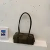 Bolsa de Mão Retro de Nicho Bolsa de Trabalho Feminina 2026 Nova Moda Camurça Pelúcia Bolsa de Axila Grande Capacidade Bolsa de Ombro Único Tendência