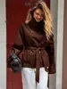 Gabardina Color Maillard Otoño/Invierno 2026 con Cinturón, Estilo Europeo y Americano, Cuello Alto, Doble Botonadura, Ceñido en la Cintura, Abrigo de Manga Larga