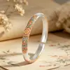 Pulseira Vazada Estilo Étnico Artístico Vintage de Prata Pura 999 Flor de Pera Azul Queimado e Flor de Begônia