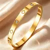 Pulseira de aço titânio com cravação de diamantes em formato de trevo de quatro folhas, banhada a ouro 18K, mantém a cor, acessório de luxo para o dia a dia para mulheres