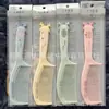 Novo pente de desenho animado grande engrossado com furos antiestático durável pente de silicone portátil para estudantes boutique pente doméstico