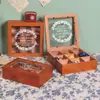 Caja de Madera Vintage Zakka con Tapa Caja de Almacenamiento a Prueba de Polvo para Comestibles Gabinete de Exhibición de Joyería Portátil Bandeja Dividida para Cosméticos