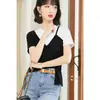Tiro real2026 Verano Nuevo Estilo Patchwork Negro Falso Dos Piezas Hombro Normal Camiseta Sentido del Diseño Superior Irregular