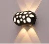 2024 creativa nueva lámpara de pared LED emisora de luz nórdica habitación dormitorio pared de fondo lámpara de pared impermeable exterior venta al por mayor