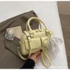 Moda Transfronteriza Bolso Pequeño para Mujer 2025 Nuevo Bolso de Hombro Retro Versátil Gran Capacidad Viajero Portátil Bolso Bowling