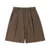 Pantalones cortos de cinco puntos de estilo coreano para hombre, holgados, ligeros y versátiles para el verano, pantalones cortos casuales de seda helada, pantalones cortos de longitud media para hombre para usar al aire libre