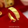 Transmisión en Vivo de Anillos de Flor de Rosa Chapados en Oro de Alta Calidad, Mismo Estilo que las Joyerías de Oro, Anillos Ajustables de Pixiu Chapados en Oro a la Moda, Al por Mayor en Stock