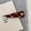 Pasador Retro de Cuadros en Forma de Corazón para Mujer, Pinza Elegante de Lana Roja para el Cabello, Exquisito y Moderno Accesorio para el Cabello de Flequillo Lateral de Año Nuevo