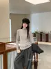Chegada Nova Outono/Inverno 2026 Blusa Base para Mulheres, Cor Sólida, Gola Meia-Alta, Emagrecedora, Boa para Camadas, Roupa Íntima, Roupa Externa, Manga Longa