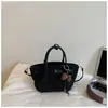Bolso de cesta de mano para mujer 2025 nuevo transfronterizo europeo y americano retro gamuza esmerilada bandolera