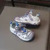 Zapatos de Senderismo para Exteriores para Niños 2026 Nuevo Estilo Otoño Zapatos para Niños Anticolisión Antipatadas Zapatos Deportivos Transpirables Antideslizantes