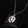 Nuevo Collar de Letra Transfronterizo, Exquisita y Versátil Cadena para Clavícula con Flor, Estilo de Lujo Ligero Personalizado, Colgante Versátil para Mujeres al por Mayor