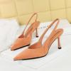 8281 Banquete Moda Espalda Hueca Tacones Altos Zapatos de Mujer Tacones de Aguja Punta Afilada Huecos Zapatos Individuales Zapatos de Mujer Boca Baja Tartán Temperamento Zapatos de Mujer