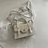 Bolso de Textura Retro de Nicho Transfronterizo para Mujer Otoño 2026 Nuevo Bolso Simple para el Trabajo Bolso de Hombro Cruzado de Moda