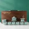Conjunto Completo de Conjunto de Chá Kung Fu com Padrão de Rachaduras Ru Kiln e Ge Kiln para Uso no Escritório e em Casa, Incluindo Gaiwan, Bule e Caixa de Presente para Eventos Corporativos