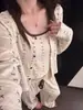 Pijama marrón de manga larga con lazo para mujer, nuevo estilo otoño 2026, camisola y pantalón largo, se puede usar afuera, conjunto de tres piezas para estar en casa