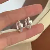 Pendientes de Corazón Minimalistas y Geniales para Mujer, Versátiles y a la Moda, Nuevos Pendientes de Clip Populares, Tendencia de Pendientes Apilables de Nicho