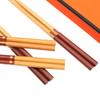 Palillos de madera de fábrica creativos para vajilla, palillos de sándalo rojo con incrustaciones, 22.5 cm, palillos japoneses puntiagudos artesanales