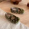 Zapatos de Princesa de Terciopelo para Niñas 2026 Nuevo Estilo Primavera y Otoño Mocasines Retro Redondos para Bebés con Perlas