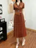 Vestido de Diseñador Premium para Mujer 2026 Estilo Nuevo Ceñidor de Cintura Adelgazante Falda Plisada Elegante Manga Corta Vestido de Longitud Media Issey Miyake