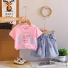 Conjunto de Verão 2026 para Meninas com Fone de Ouvido Strass Manga Curta Novo Tendência Conjunto de Duas Peças Infantil Roupa de Verão para Bebê Fina