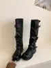 Botas de seguridad gruesas de diseño de nicho vintage para mujer 2026 nuevas botas largas con hebilla y diseño plisado apilado