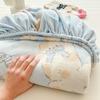 Cubierta de Cama Individual de Terciopelo de Leche de Alto Peso con Estampado de Dibujos Animados Funda de Almohada Dormitorio Estudiantil Dos Piezas Suave y Cómoda Cubierta Antipolvo