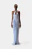 Vestido sexy justo ao corpo, sem mangas, decote assimétrico, saia curta bodycon franzida, barra com detalhe de cordão, vestido longo com fita esvoaçante