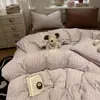 Conjunto de Roupa de Cama de Algodão Lavado Listrado de Luxo Leve de Quatro Peças Conjunto de Três Peças para Cama de Solteiro Lençol com Elástico Capa de Edredom de Gaze de Camada Dupla Toque de Alta Qualidade