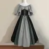 Vestido de Performance em Estilo Retrô Medieval Europeu e Americano com Cores Contrastantes, Saia Ampla Evasê, Design de Um Ombro, Design de Cintura Marcada com Patchwork e Decote Quadrado Estilo Corte