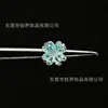 Brincos de tarraxa de liga de titânio F136 em formato de trevo de quatro folhas com zircônia, studs para cartilagem da orelha, joia para piercing com espiral interna e garra de fundo redondo em titânio G23