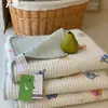 Nueva Serie de Artículos Individuales de Algodón Lavado Suave con la Piel Cepillado Color Sólido Sábana Bajera Individual Funda de Almohada Individual Juego de Tres Piezas Funda Protectora Colcha