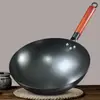 Wok de Hierro Fundido al por Mayor Olla de Cocina Chef Wok Comercial Sin Recubrimiento Olla de Hierro Forjado Uso en Puestos Pre-sazonado Estufa de Gas Olla Engrosada