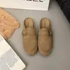 Calçados para atividades ao ar livre, com aumento interno de altura, mules slip-on de bico fechado, design de fivela retrô, estilo old money, sapatos slip-on femininos