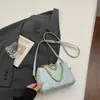 Bolso de Cadena Acolchado Cilíndrico Estilo Chanel, Bolso Pequeño de Diseño Nicho, Nuevo Bolso de Moda para Mujer 2026, Bolso de Hombro Único Cruzado