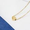 Collar de acero de titanio con 26 letras inglesas para mujer, nombre familiar, cadena de clavícula de alta fijación, nicho de lujo ligero, novias en línea, rojo para pareja