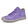 Bestseller transfronteiriço, sapatos femininos europeus e americanos costurados à mão, mocassins baixos da moda, sapatos casuais de inverno para uso externo, estilo Martin.